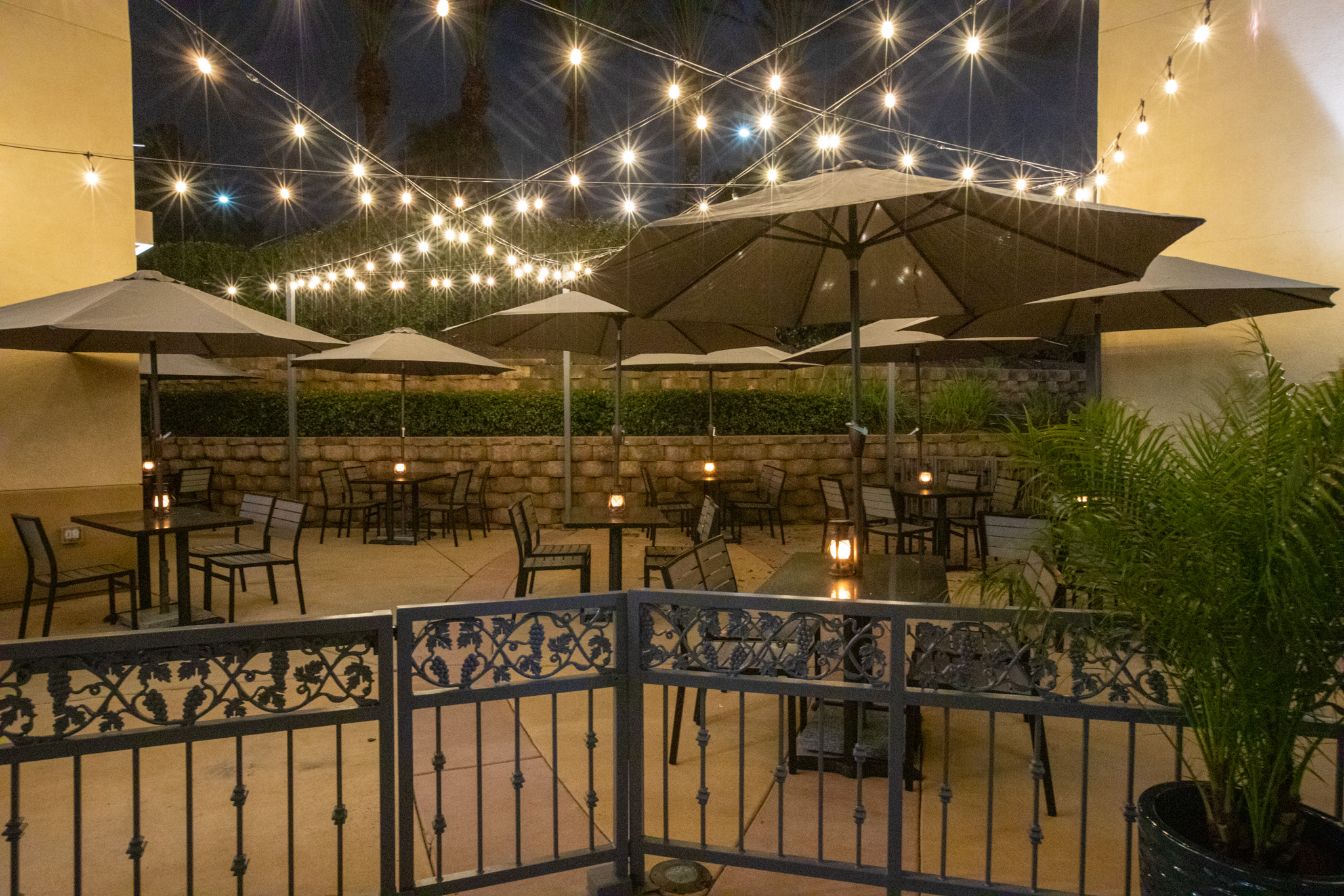 The string-lit patio at Zen Curry and Grill in Temecula