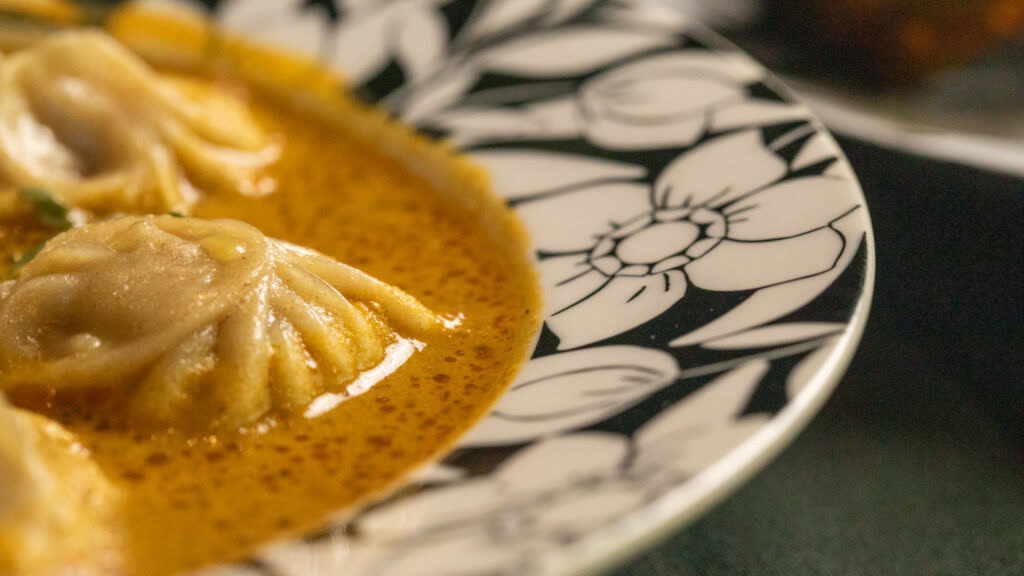 Momos